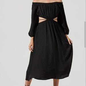 Cassian Cutout Off Shoulder Midi Dress